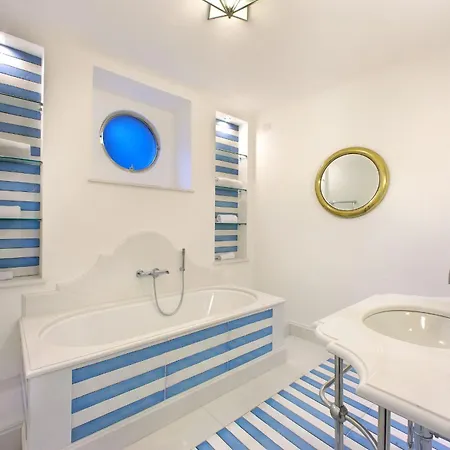 Torre Sponda Private Villa