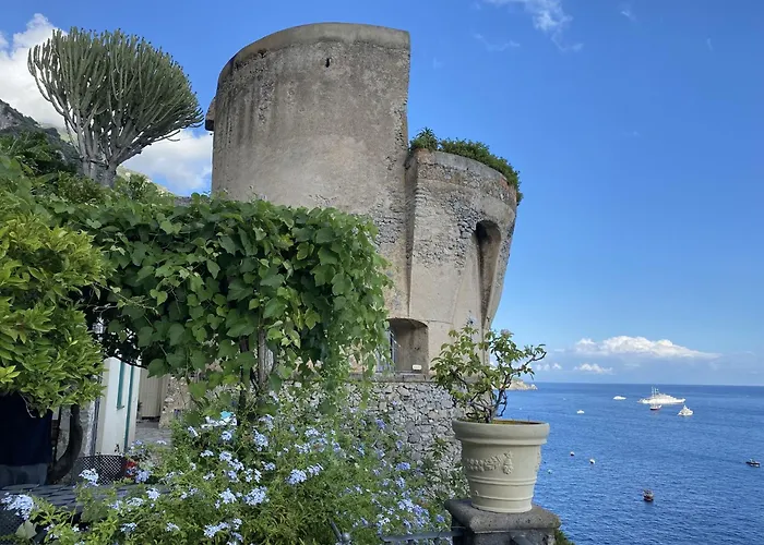 Вілла Torre Sponda Private