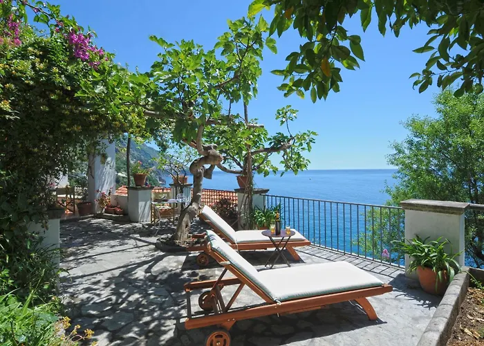 Torre Sponda Private Вілла *